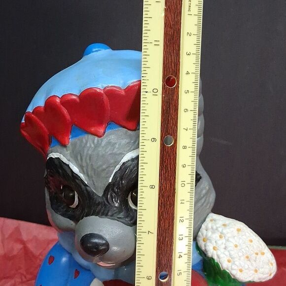 Vintage Valentine Racoon - Picture 5 of 6